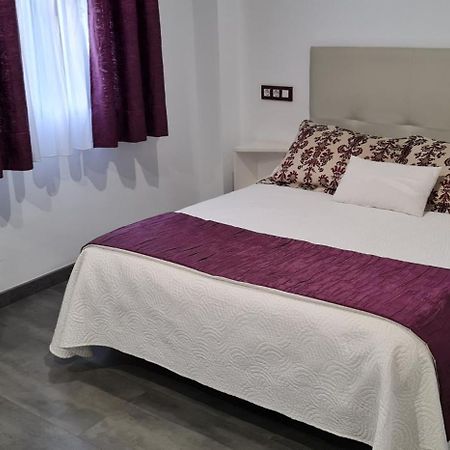 Hostal Oleo Auto Check-In Сантандер Екстер'єр фото
