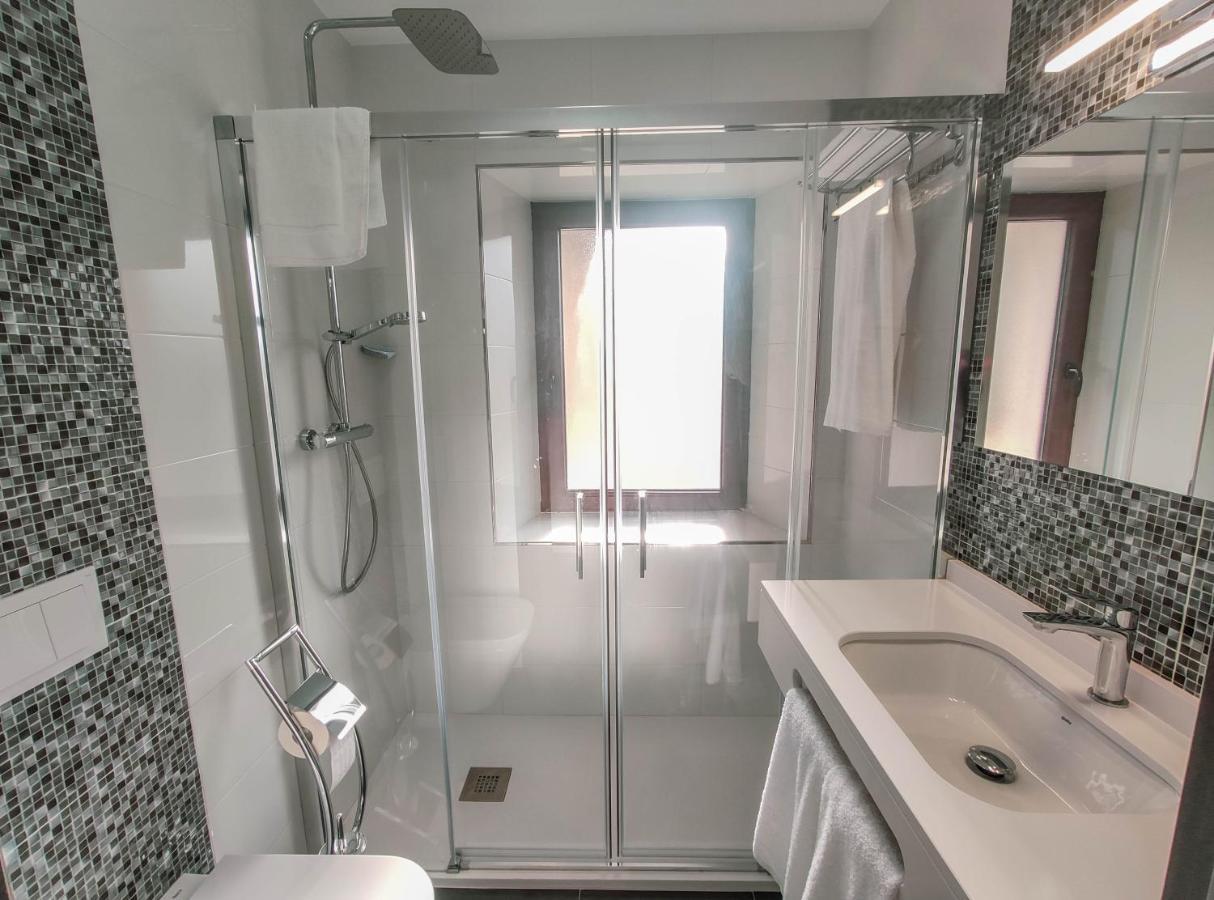 Hostal Oleo Auto Check-In Сантандер Екстер'єр фото