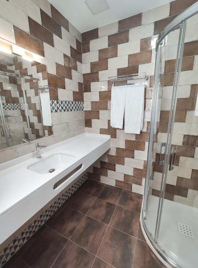 Hostal Oleo Auto Check-In Сантандер Екстер'єр фото