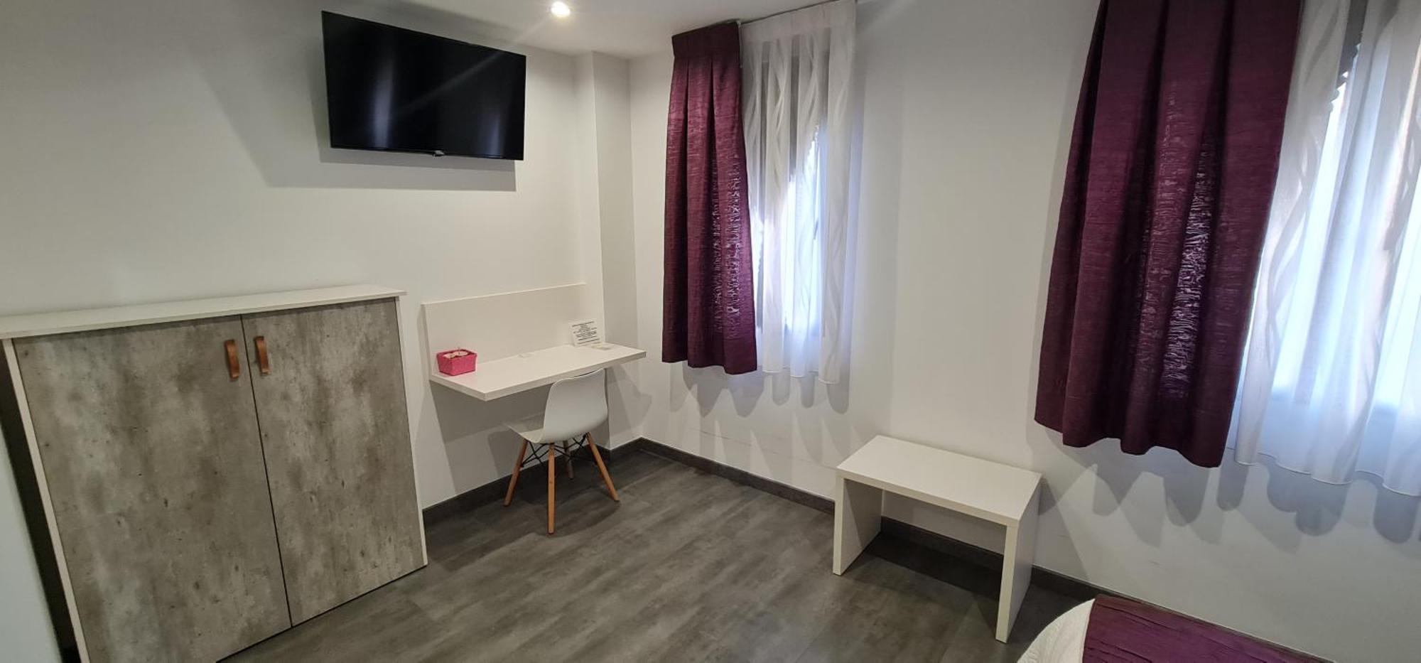 Hostal Oleo Auto Check-In Сантандер Екстер'єр фото